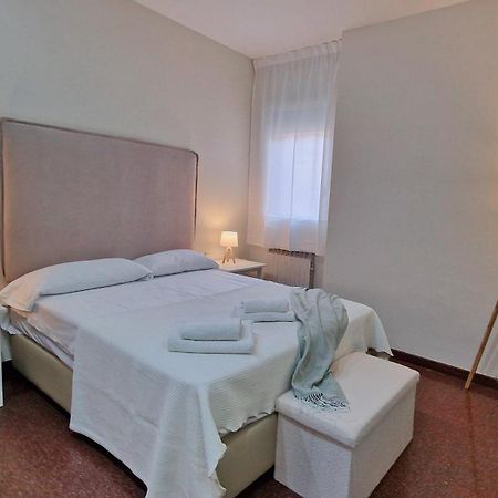 Modern Apartment Close To The Camp Nou Stadium 巴塞罗那 外观 照片